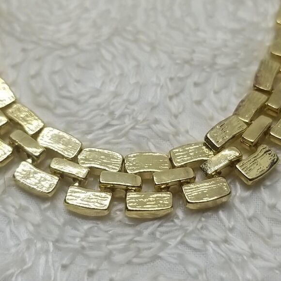 Gold Tone Necklace Rectangle Three Rows Link Necklace - Picture 9 of 9